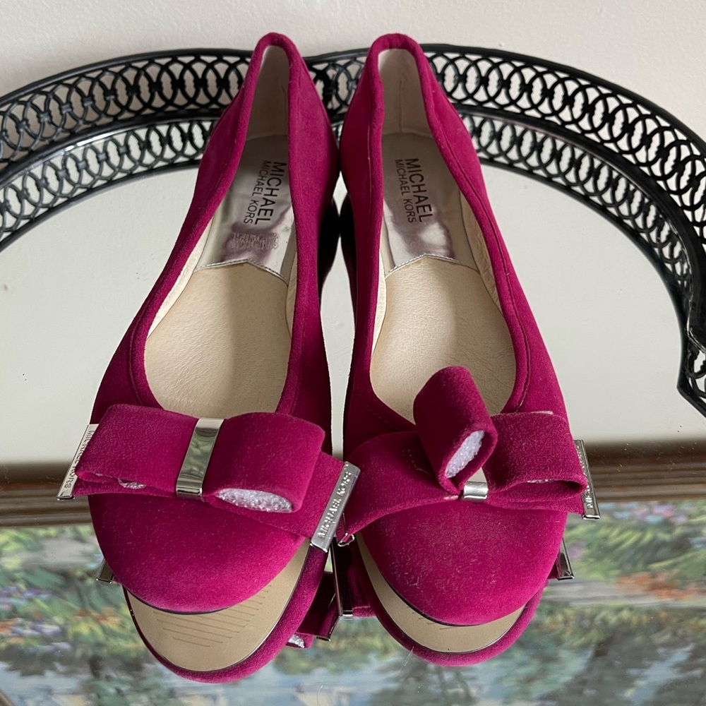 Michael Kors| Kiera Suede Ballet Flats| Women Size 7| Deep Pink w Bow